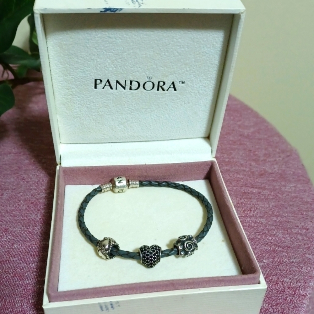 PANDORA CHARM BRACELET WITH 3 STARTER CHARMS.....REDUCED!!!!